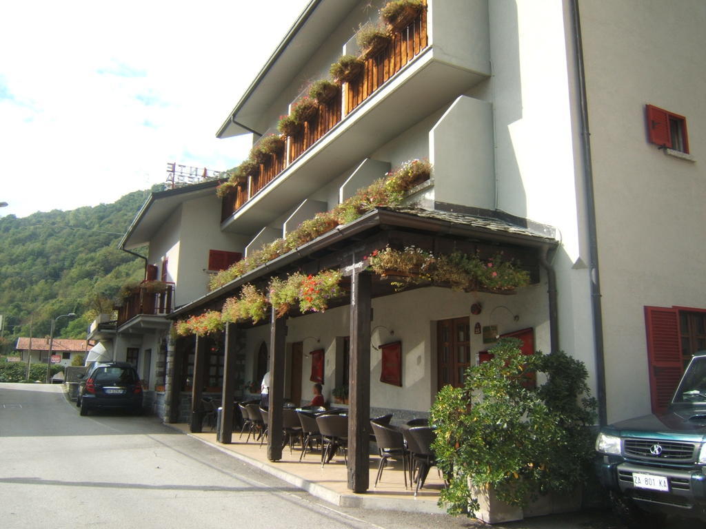 Hotel Berlinghera Sorico Exterior foto